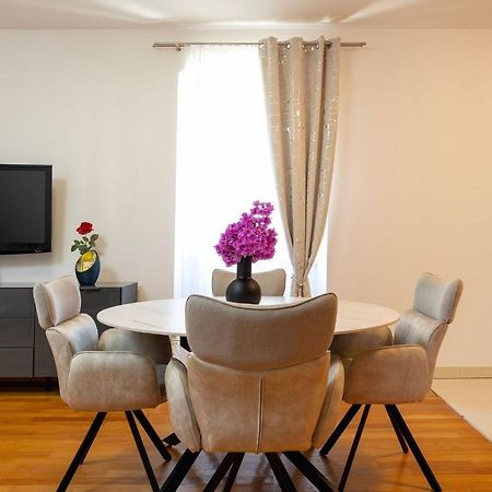 Apartman Klara Bacvice สปลิท ภายนอก รูปภาพ