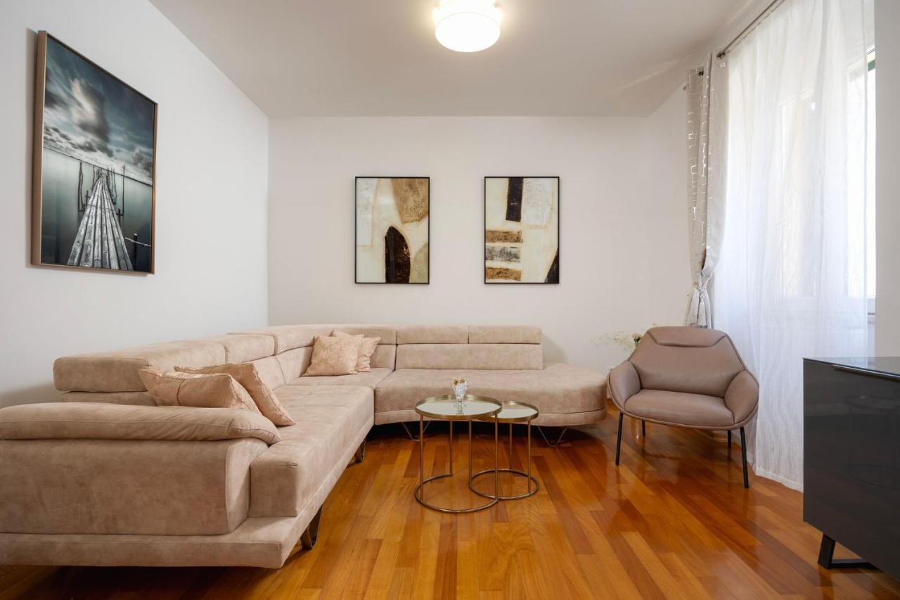 Apartman Klara Bacvice สปลิท ภายนอก รูปภาพ